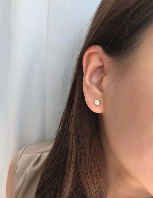 Birthstone Studs (Jan - Dec)