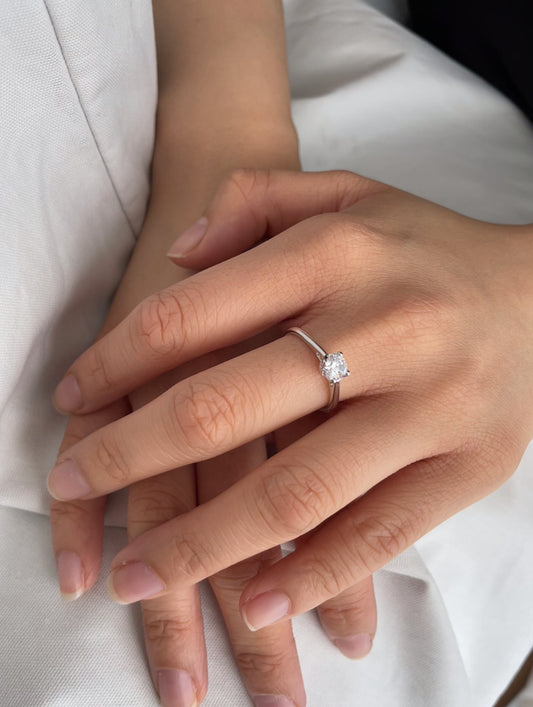 Petal Solitaire Ring