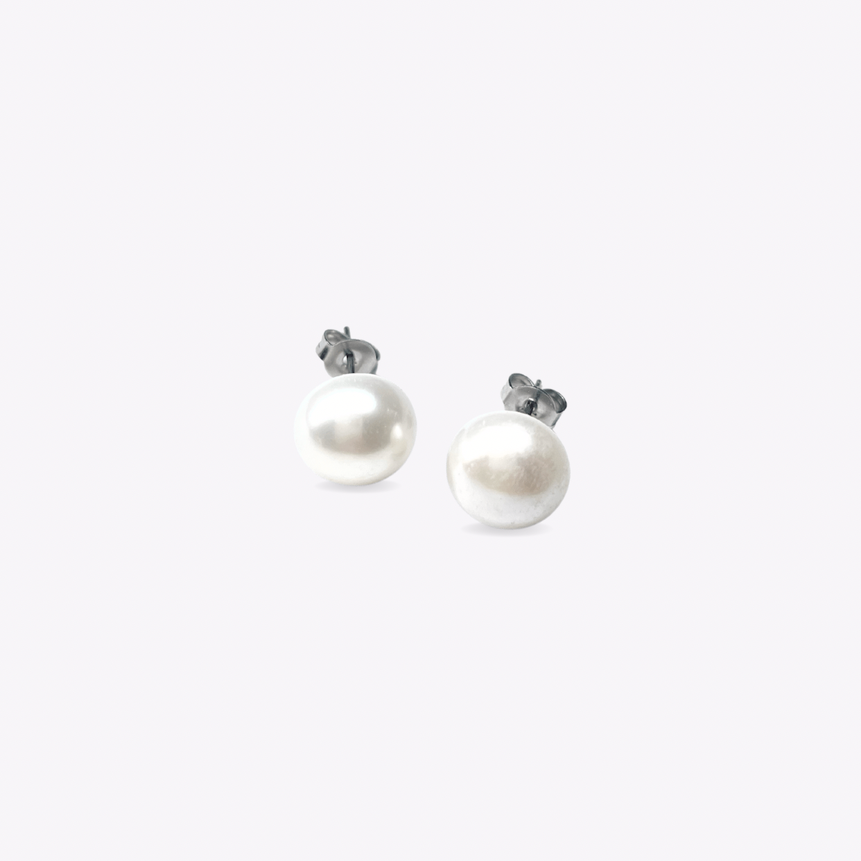 Classic Pearl Earrings